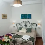 Bed and Breakfast Cuor Di Rione Νάπολη